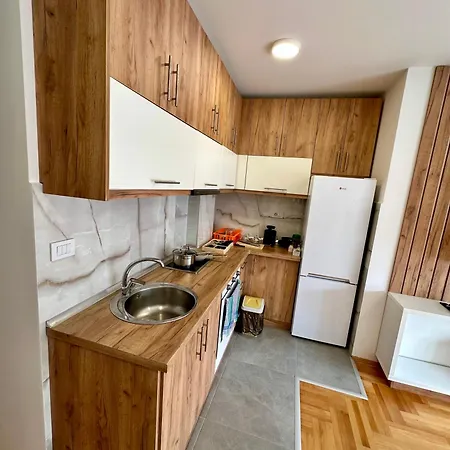 Vidolux - Free Garage And Fast Wifi アパート