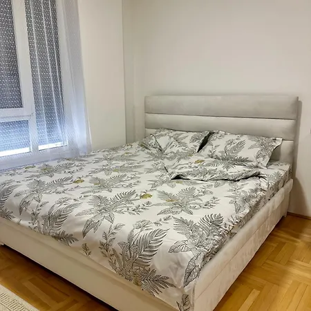 アパート Vidolux - Free Garage And Fast Wifi